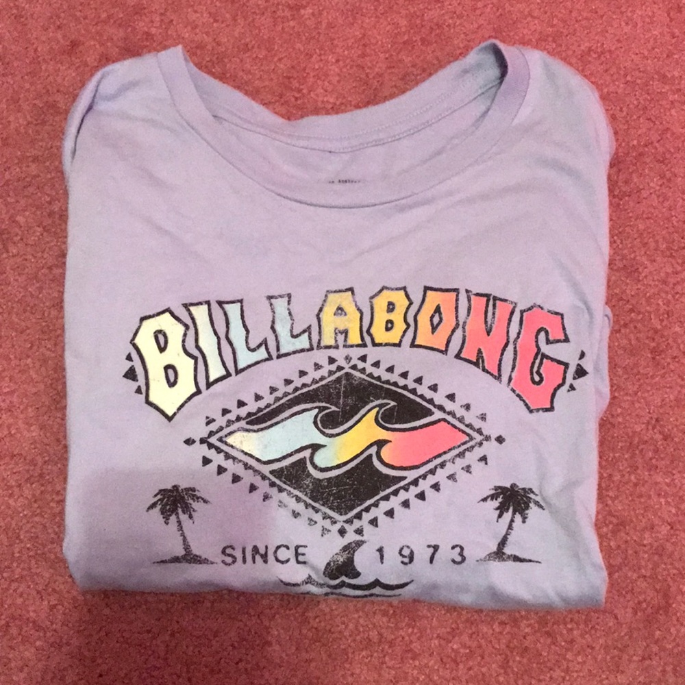 Billabong cropped long sleeve T-shirt!